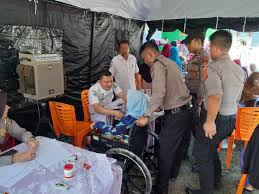 3) memperluas lapangan kerja dan lapangan usaha bagi penduduk. Polres Simeulue Gelar Bakti Sosial Pengobatan Gratis Kepada Masyarakat Tribratanews Simeulue