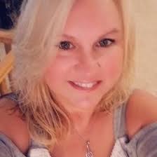 Michelle Andis's Instagram, Twitter & Facebook