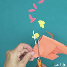 3 cute & creepy ways to make them, from butter with a side of bread. How To Make An Easy 3d Fall Construction Paper Tree Twitchetts