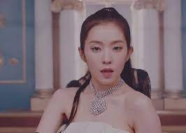 K Pop Fashion Outfits From Red Velvet S Psycho Mv Inkistyle Red Velvet Velvet Fashion Pop Fashion