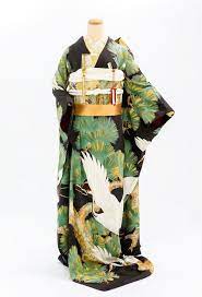 大正 昭和のアンティーク花嫁衣裳が超おしゃれ オリジナルウエディングづくり weco ウェコ 引き振袖 振袖 着物