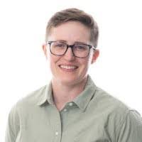 Amber Lessard's Instagram, Twitter & Facebook