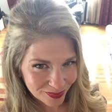 Michelle Kahn (@kahn_mk)