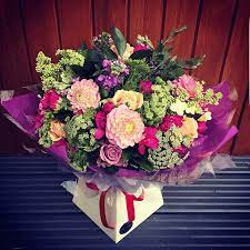 If you're looking to send flowers sameday to a special friend, family member or loved one anywhere in the uk, then direct2florist is the ideal choice. Mamma Mia Flowers To Buy Online Flowers Of Bath