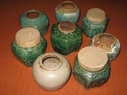 This measures 10.5 cm high with the lid on and 10.5 cm wide. Well Its Some Sort Of Jar Ginger Jars The Tingle Factor Box