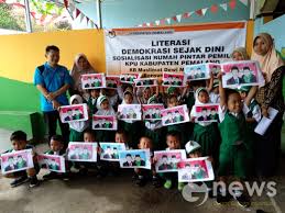 Mewarnai gambar kartun anak muslim 27 alqur anmulia. Anak Anak Tk Mewarnai Gambar Presiden