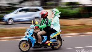 Maybe you would like to learn more about one of these? Perkembangan Teknologi Dan Fenomena Ojek Online