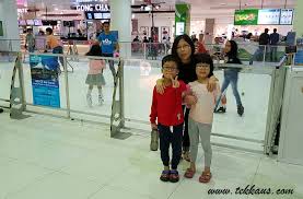 The mahkota parade is a shopping mall in melaka city, melaka, malaysia. Ice Skating In Melaka At Mahkota Parade Pics Vids Tekkaus Malaysia Lifestyle Blogger Influencer