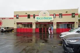 After Feds Smoke Bomb Logan Square Street, Area Businesses Report Slow  Sales, 'Fear In The Air'