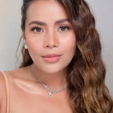 Rose Cirilo's Instagram, Twitter & Facebook