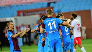 Konya trabzon maçı olaylar (şikeci trabzon ). Gozler Sahada Kulaklar Konya Da Iste Trabzonspor Un Denizlispor Maci 11 I Fotomac