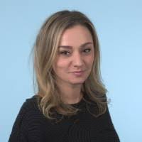 Erin Starkweather's Instagram, Twitter & Facebook