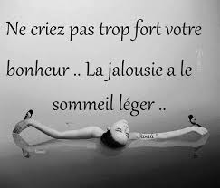 Resultat De Recherche D Images Pour Panneaux Si Tu Vivres Heureux Cache Ton Bonheur Citation Heureux Proverbes Et Citations Vivez Heureux