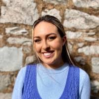 Grace Burnside's Instagram, Twitter & Facebook