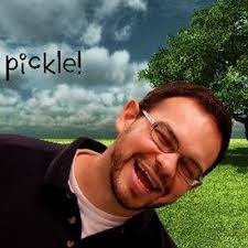 Daniel Massie (@leivweir)