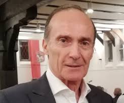 Kunstturnlegende Eberhard Gienger zu Gast in Neustadt