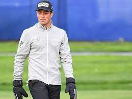 Viktor hovland gets sand in his eye and has to withdraw during second round | golf news. Hovland Tops Star Studded Leaderboard At Torrey Pines After Round 2 Thescore Com