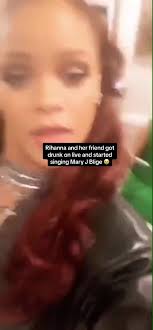 Girl Singing to Mary J Blige