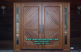 Baik itu di gunakan untuk pintu, kusen ataupun jendela. Desain Pintu Minimalis Modern Pintu Kupu Tarung Dan Jendela Kaca Ikhsan Furniture Jepara