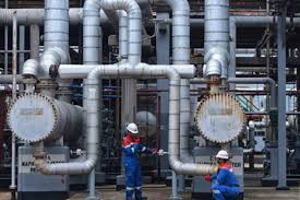Kilang minyak eksisting yang akan ditingkatkan kapasitasnya. Pertamina Kebut Pembangunan Kilang Minyak Tuban Ekonomi