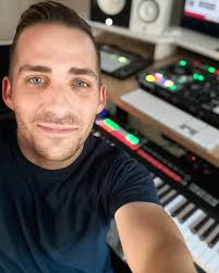 Adam Całus (@adamcalus_) • Instagram photos and videos