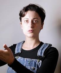 Sara Magenheimer's Instagram, Twitter & Facebook