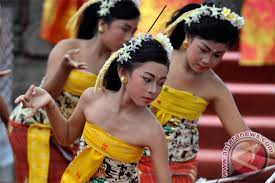 1) jabatan kesenian dan kebudayaan Seni Tari Dalam Ritual Dan Budaya Bali Antara News