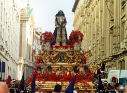 Check spelling or type a new query. Semana Santa Insolita El Besapie De Jesus De Medinaceli En Madrid