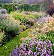 This Formal Garden Will Make You Want To Redo Your Backyard In 2020 Rose Garden Design Rose Garden Landscape Formal Garden