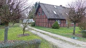 Charmantes fachwerkhaus mit gästehaus und stallungen auf grossem areal! Wunderschones Grosses Einfamilienhaus Auf Grossem Grundstuck In Zarrentin Am Schaalsee Puschel Immobilien Ohg Haus Kaufen Oder Verkaufen