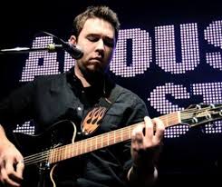 „acum avem încă 63 de motive să luptăm, solistul trupei goodbye to gravity a vorbit pentru prima dată cu mama lui, după incendiul din colectiv, starea solistului goodbye to gravity este stabilă. OperaÅ£ia Lui Andrei GÄƒluÅ£ A Reusit Iar Medicii Olandezi Sunt Deosebit De Optimisti Evenimentul Zilei