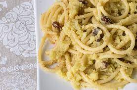 Pasta alla siciliana con il cavolfiore ingredienti per 4 persone: Pasta E Cavolfiore Alla Siciliana Ricetta Semplice E Veloce Sempliceveloce