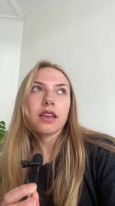 Jodie Sloan's Instagram, Twitter & Facebook