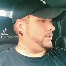 #viral #carlypearce #countrymusic #carrieunderwood #cmt #kourtneykardashian  #kanebrown #fyp #famous #lukebryan #lukecombs #laurenalaina #love  #brokenbowrecords #rcarecords #samhunt #scottymccreery ...