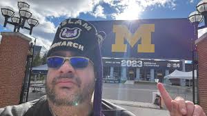 Speculation about convention location choice