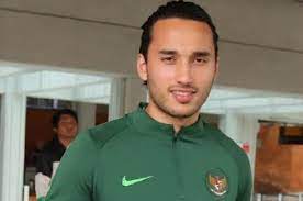 Inilah pembuktian ezra walian sebagai striker tajam kelas eropa garuda legend team official : Ezra Walian Menuju Liga Thailand Bolasport Com