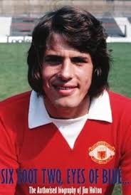 Six Foot Two, Eyes of Blue: The Authorised Biography of Jim Holton: Leslie, Colin,  Leslie, Colin, Holton, Jan: 9781909360631: Amazon.com: Books