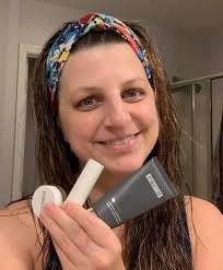 New Years Resolution: Take time to take care of myself! I've done this  routine sporadically for several years, now I'm going to commit! Steps are  in the photos 🥰 Because the mask