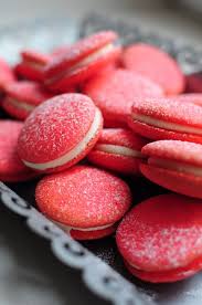 Red Velvet Whoopie Pies Pour Le Mercredi Blog De Cuisine Creative Recettes Popotte De Manue Blog Cuisine Gateaux Et Desserts Idee Patisserie