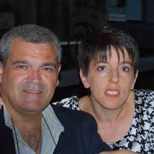 Buongiorno a tutti😊.Ho preso questo tappeto in tessuto da cucina,in questa  fantasia perché sembra abbinarsi bene al tagliere coprifuochi. Chi lo ha  già lavato in lavatrice? Vorrei sapere se la parte gommata