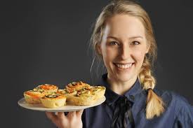 En una familia de carniceros, se convirtió en la cocinera vegana más famosa 