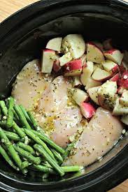 Slow Cooker Seasoned Chicken Green Beans And Potatoes Recipe Crockpot Dinner Healthy Slow Cooker Recipes
