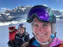 Any stores in the Black Hills that carry Fairburn pendants?