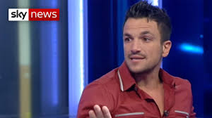 Home singer male peter andre height, weight, age, body statistics. Peter Andre Breaks Down On Tv While Talking About His Kids Youtube