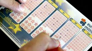 Jogos e jackpots, euromilhões de terça e sexta, totoloto de quarta e sábado, totobola, milhão, chuva de milionários, lotaria clássica e popular. Chave Do Euromilhoes De Hoje Sexta Feira 02 De Outubro De 2020 Pt Jornal