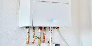 Avec 28 kw vous pouvez chauffer en moyenne une surface de 300m2 dans une maison moyennement isolée, avez vous vraimant besoin de cette puissance. Installer Une Chaudiere Au Gaz Guide Conseils Modeles Et Prix De Pose