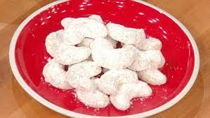 Recipes from my family to yours by trisha yearwood. Trisha Yearwood S Crescent Cookies Rachael Ray Show