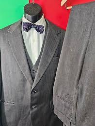 3pc Suit Foreman & Clark Gray Herringbone, Mens Sz 40R, Trousers 36x32 +Bow  Tie