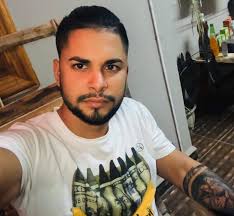 La fiscal Dalien Rodríguez Lasa está en EEUU. Fue la persona responsable de  las sentencias a los manifestantes del 11 de julio en Florida Camagüey.  Llegó por el parol humanitario el día