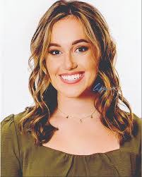 Katie Barlow's Instagram, Twitter & Facebook